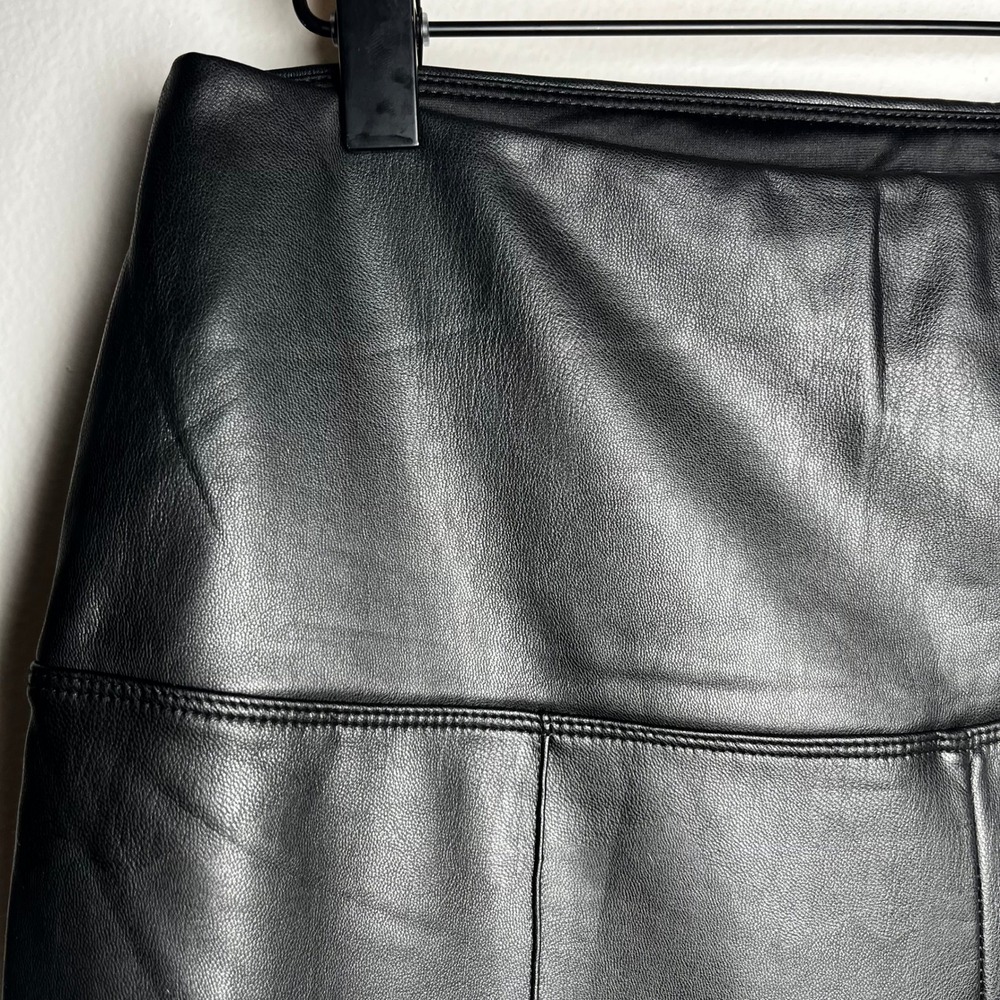 Joie Faux Leather High Waist Cropped Pants Black size large - Picture 3 of 9